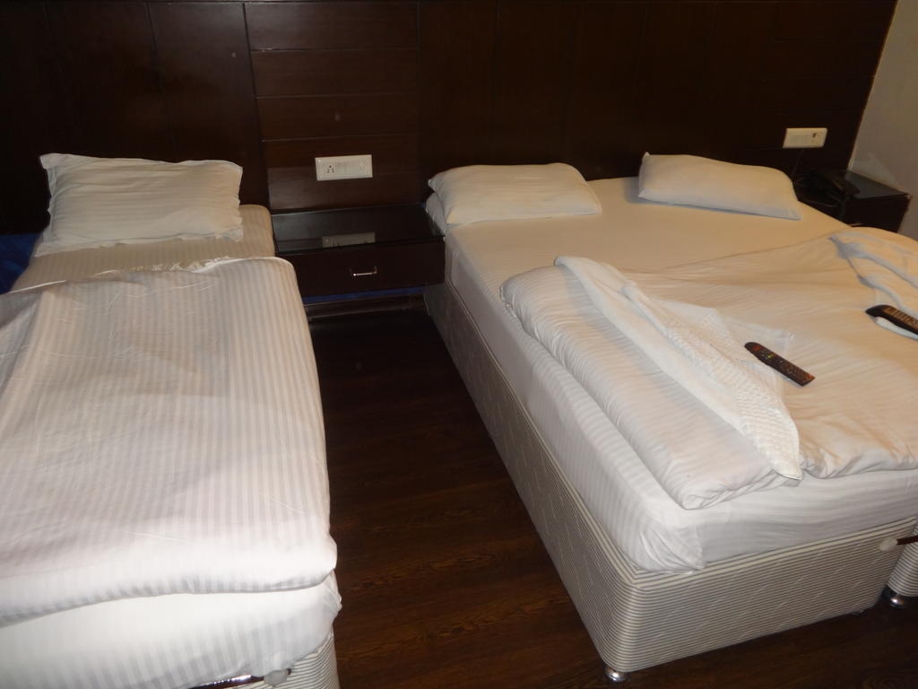 Sohana Palace Neu-Delhi Zimmer foto
